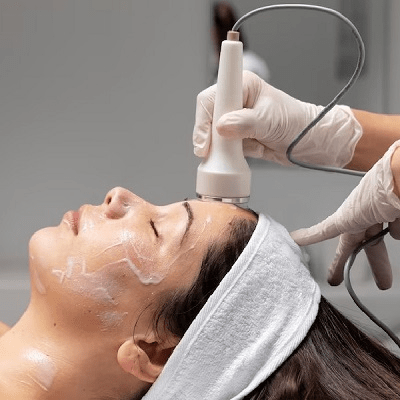 Achieve Radiant Skin with HydraFacial in Islamabad